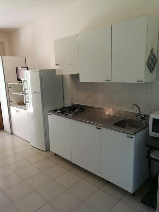 Appartamento Park Residence Lignano Sabbiadoro Eksteriør bilde